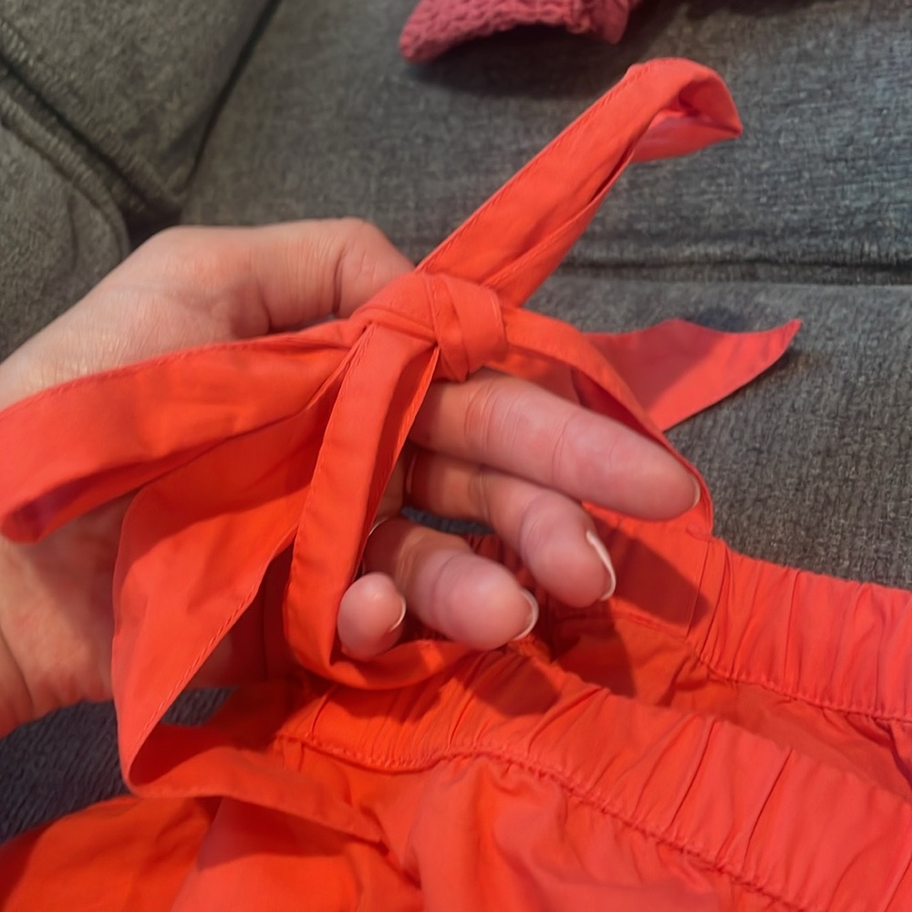 American Eagle Red Ruffle tank - Picture 4 of 4